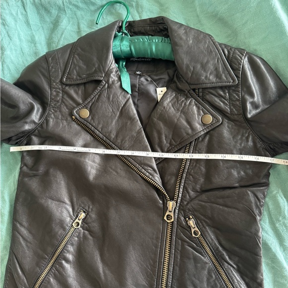 Madewell Washed Leather Motorcycle Jacket: Brass Hardware Edition - Picture 4 of 4